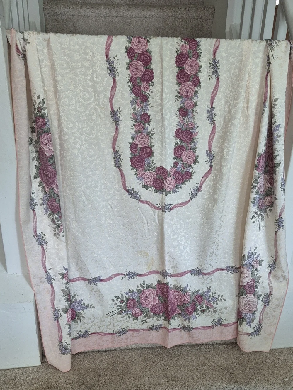 Victorian Floral Tablecloth 114 X 80